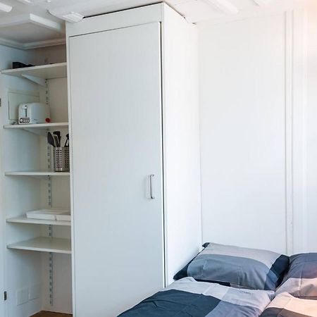 Hitrental Schmidgasse - Apartments Цюрих Экстерьер фото