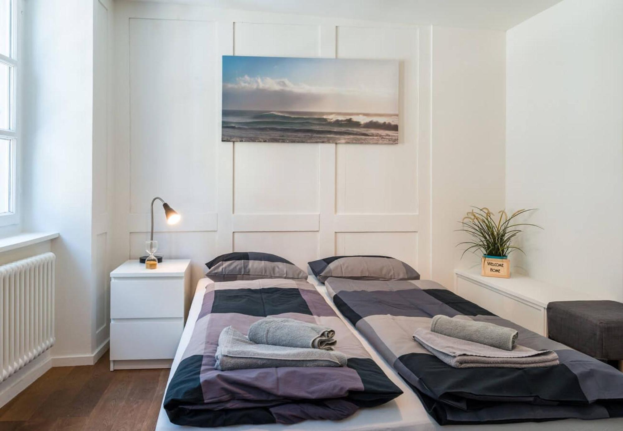 Hitrental Schmidgasse - Apartments Цюрих Экстерьер фото