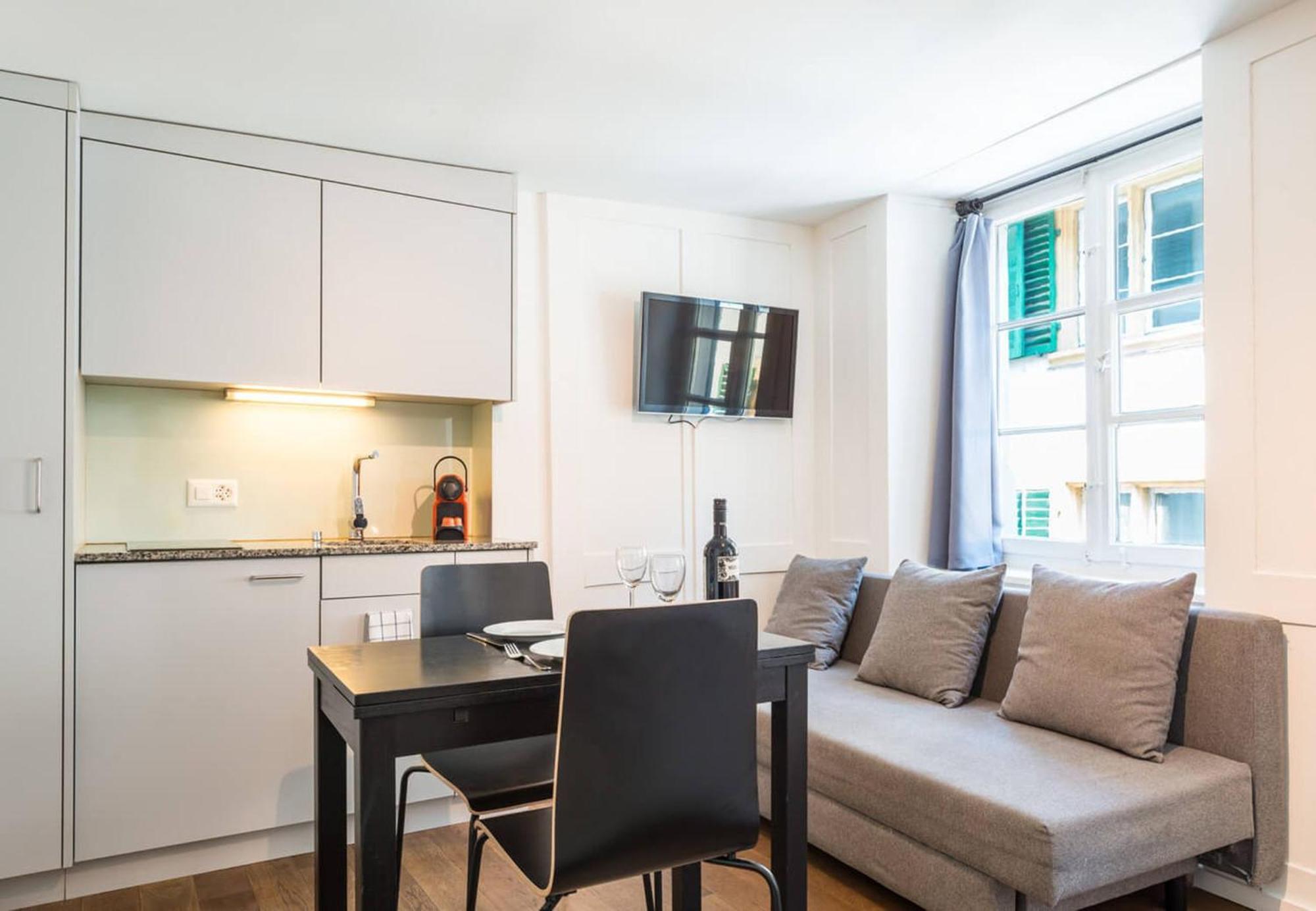 Hitrental Schmidgasse - Apartments Цюрих Экстерьер фото