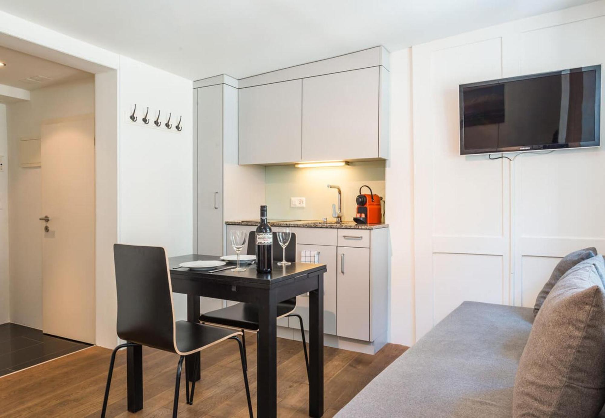 Hitrental Schmidgasse - Apartments Цюрих Экстерьер фото