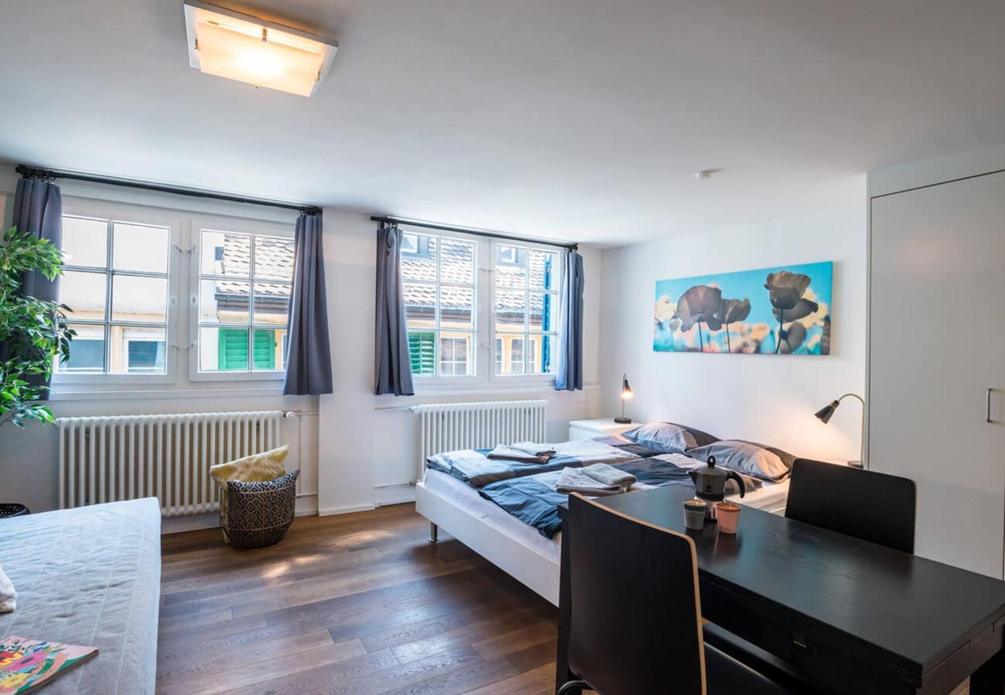 Hitrental Schmidgasse - Apartments Цюрих Экстерьер фото