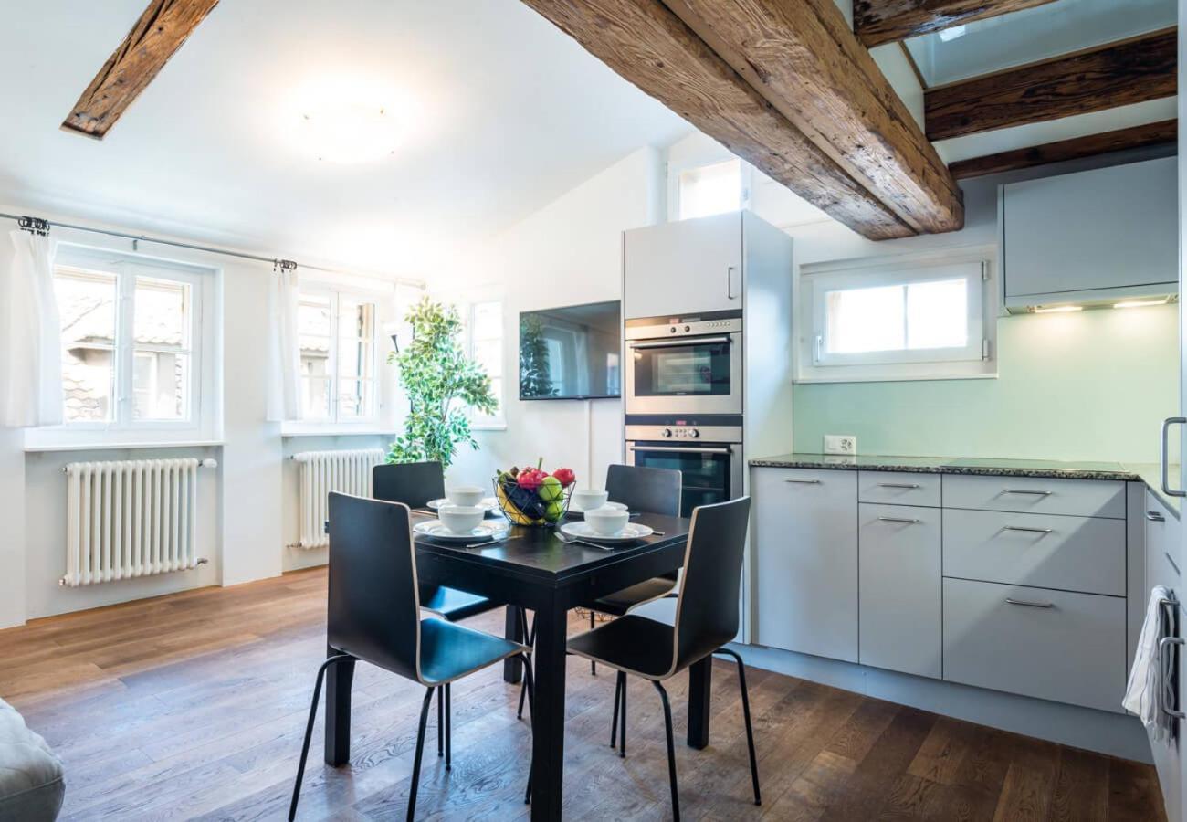 Hitrental Schmidgasse - Apartments Цюрих Экстерьер фото