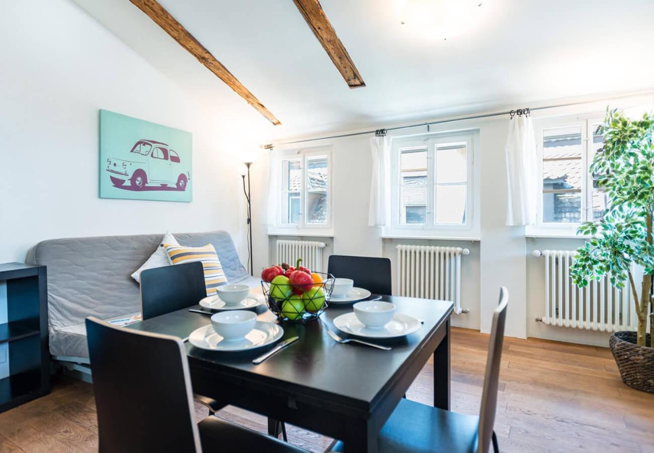 Hitrental Schmidgasse - Apartments Цюрих Экстерьер фото